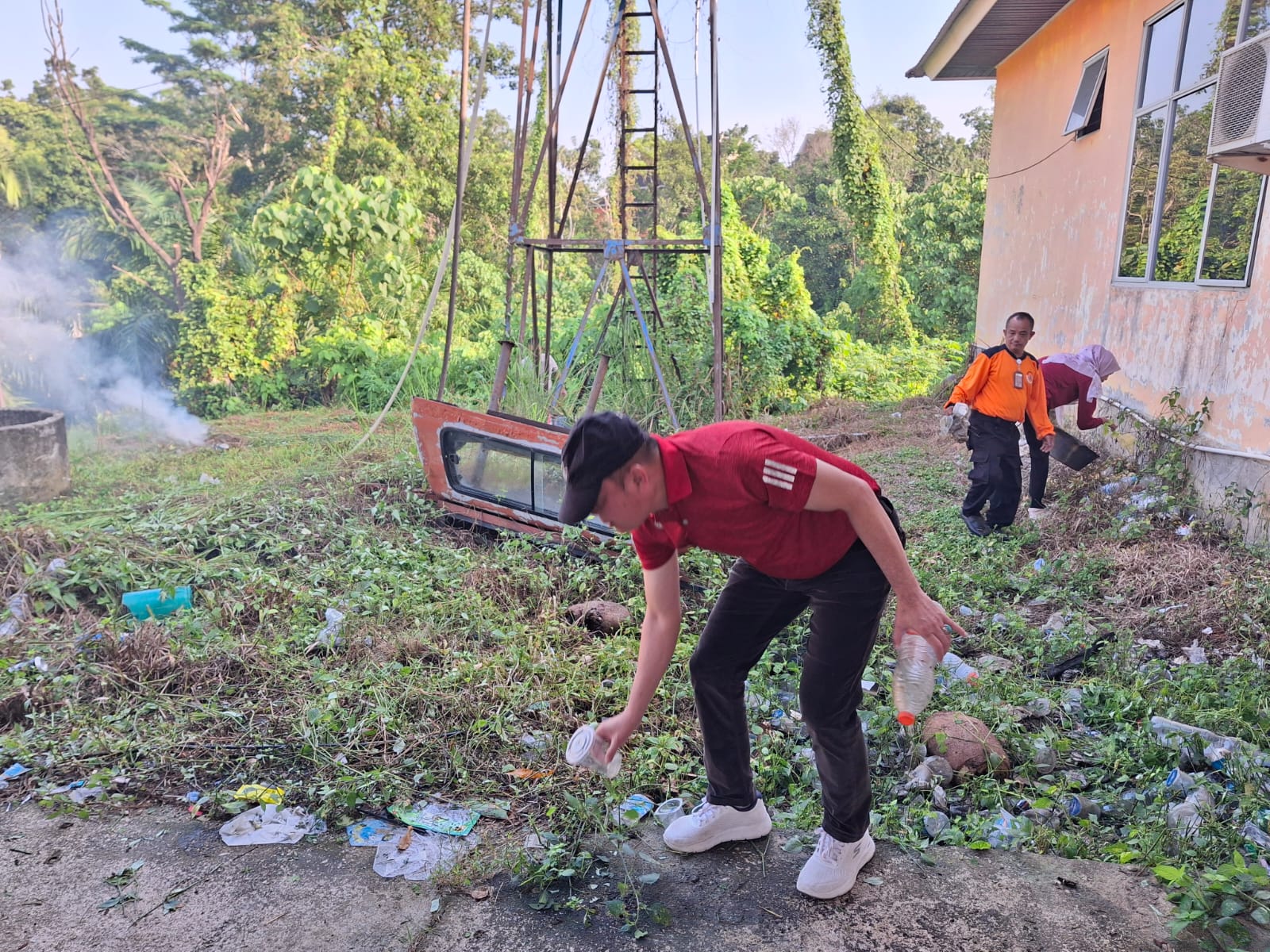 SEMANGAT GOTONG ROYONG